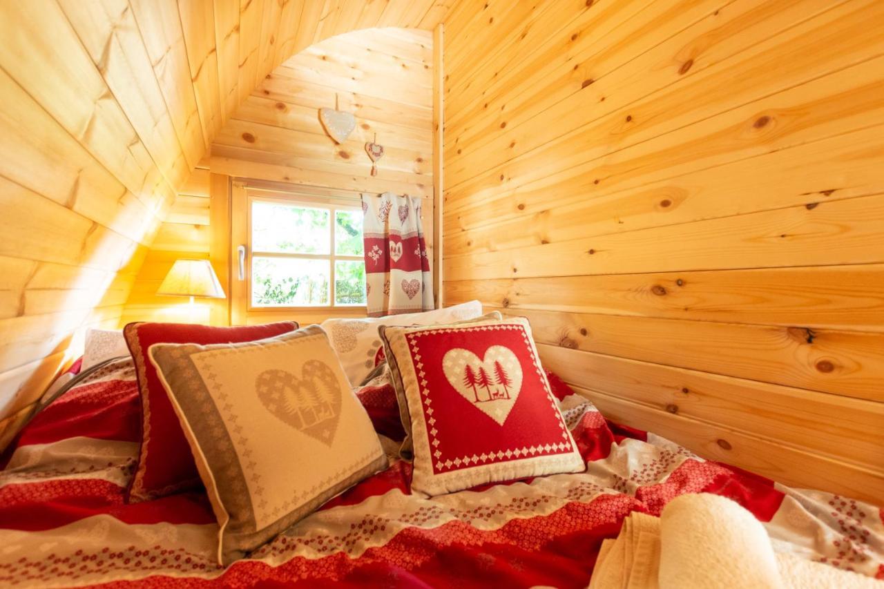 Cabane En Bois Avec Bain Nordique Asnieres-sur-Vegre Exterior foto